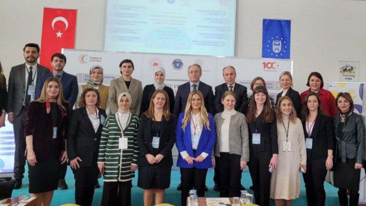 Bursa’da okullar için yenilik ve eğitim çalıştayı