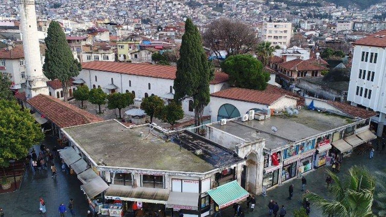 Hatay’a Bursa imzası... Antakya Ulu Cami’de enkaz kaldırıldı