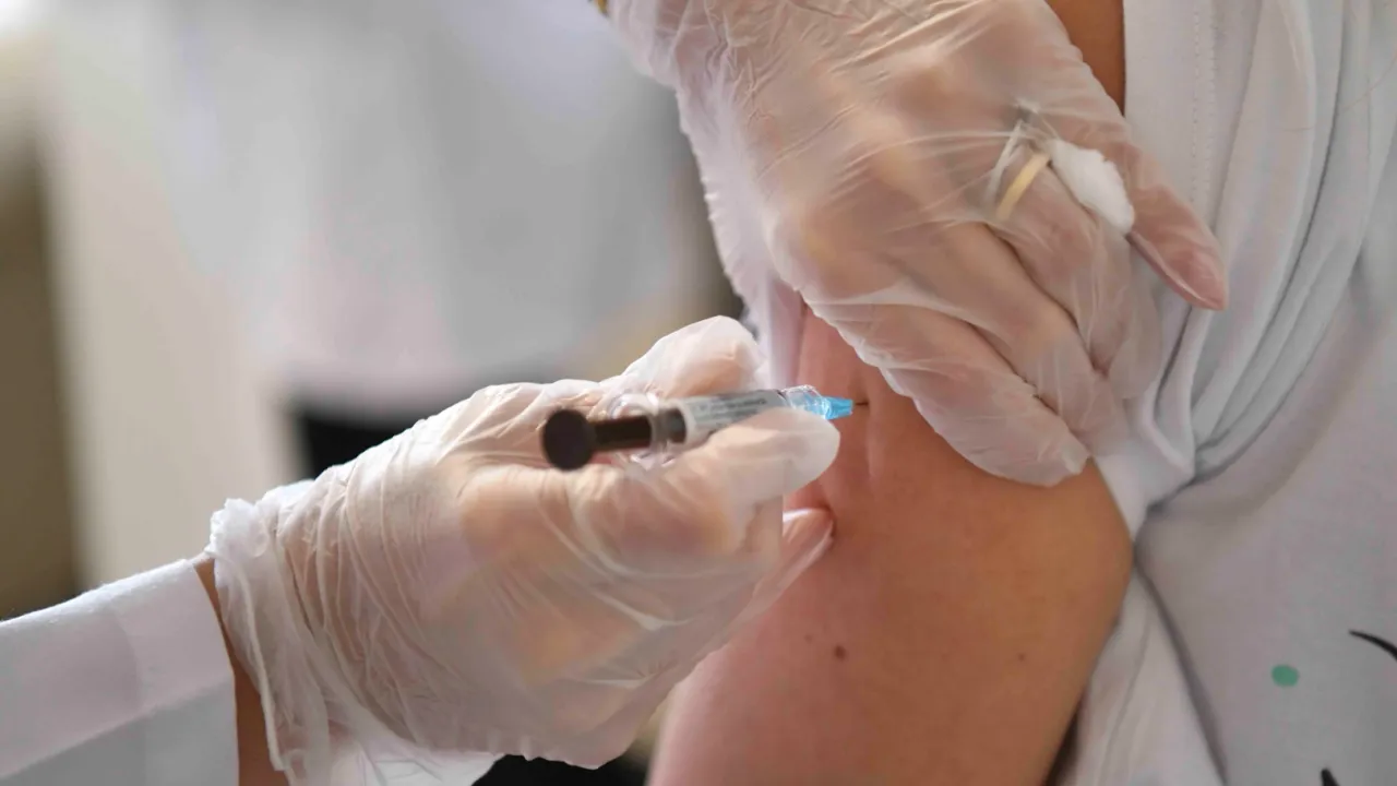 Ankara’da 4 bin 875 doz ücretsiz HPV aşısı uygulandı