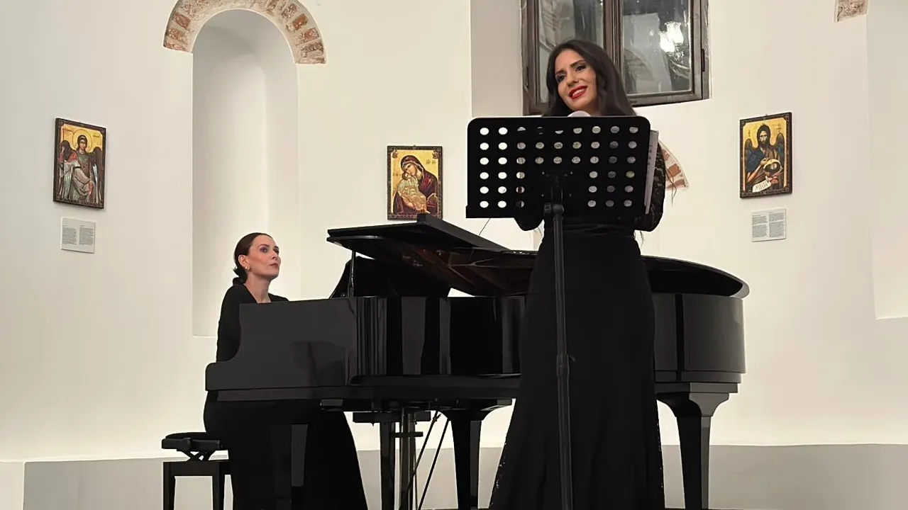 Aziz Panteleimon’da güzün ezgileri yankılandı