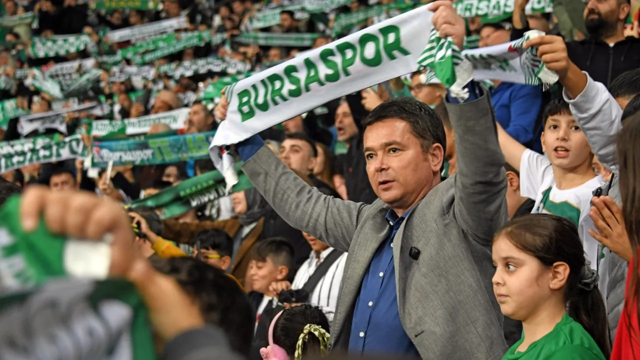 Bursa Osmangazi'den şampiyonluk yolunda Bursaspor’a tam destek