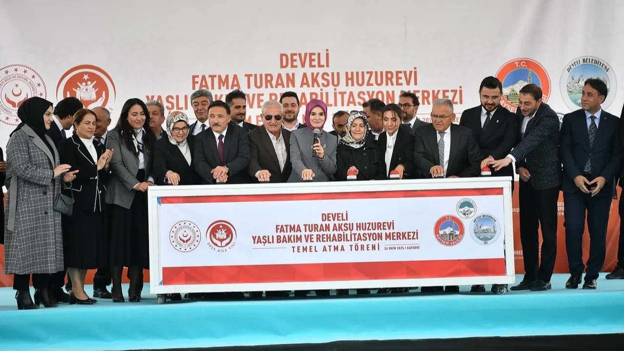 Fatma Turan Aksu Huzurevi Yaşlı Bakım ve Rehabilitasyon Merkezi'nde temel atıldı
