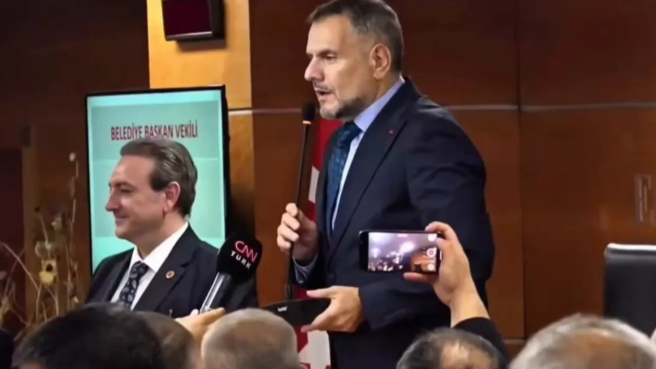 İstanbul'da Bayrampaşa Belediye Başkanlığı vekaleten Akın'da