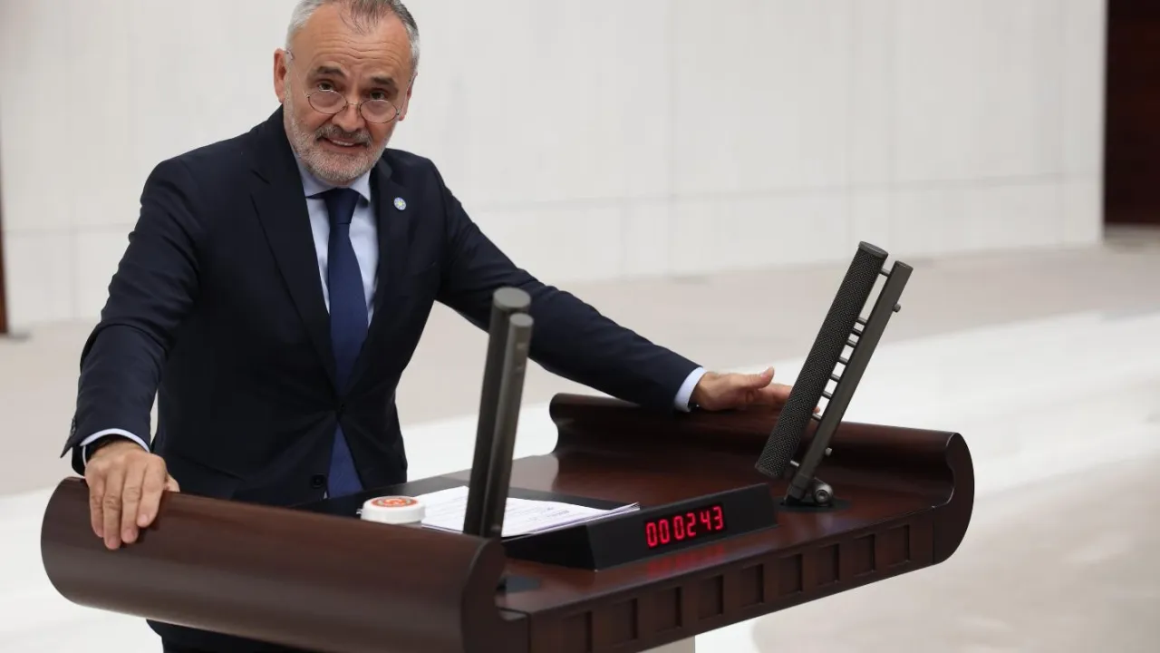 İYİ Partili Milletvekili Akalın’dan dış politika eleştirisi