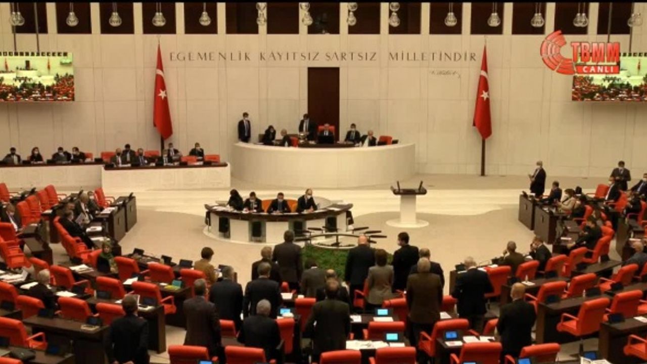 "Cumhurbaşkanına Sınırsız TOKİ Yetkisi" Önergesi TBMM'de Yoklamaya Takıldı