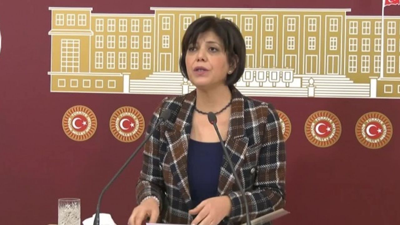 "Görevden Alınan Adalet Bakanı Değil Adalettir"