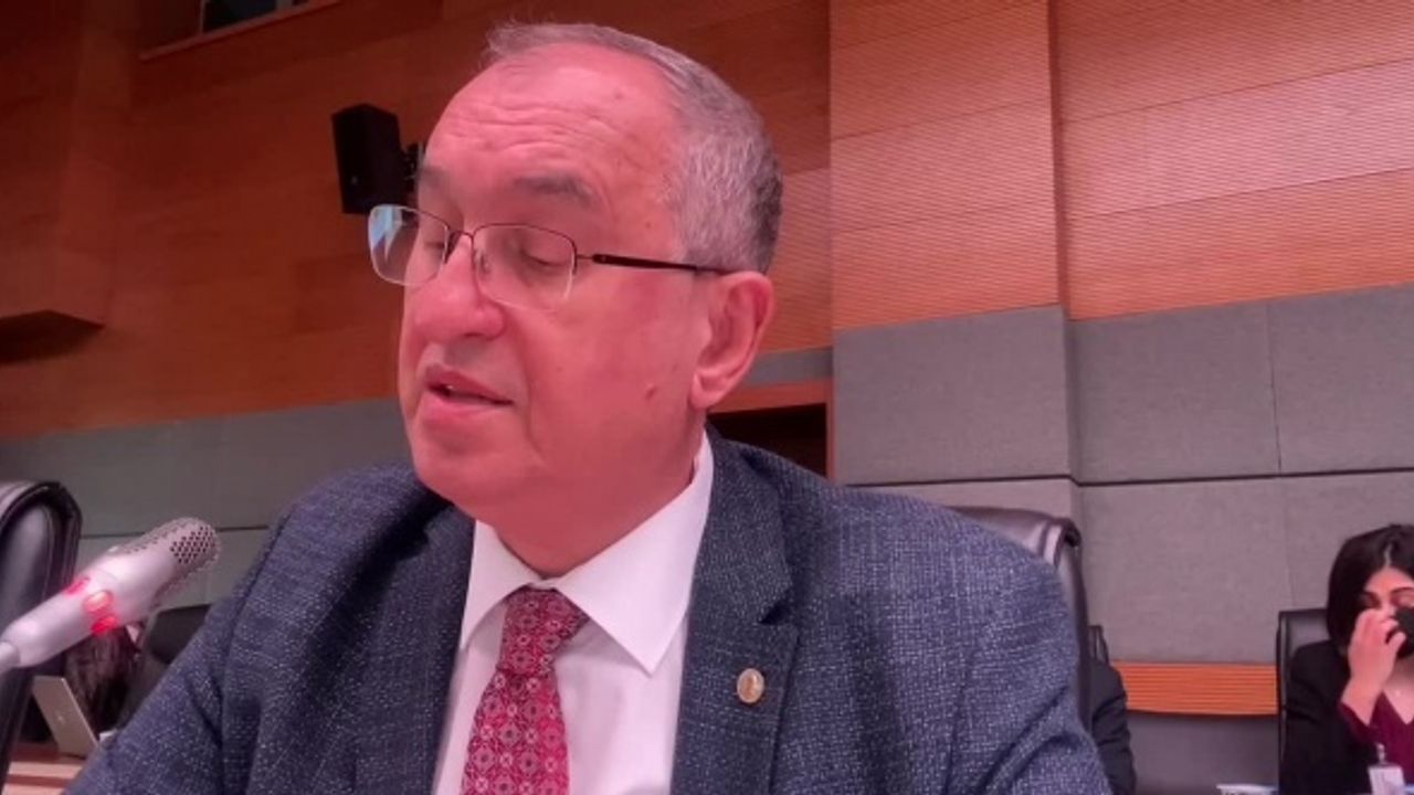 Halkbank Yönetimine Tepki: "İktidarı Eleştiren Gazete ve TV'ler Cezalandırılıyor Mu?"