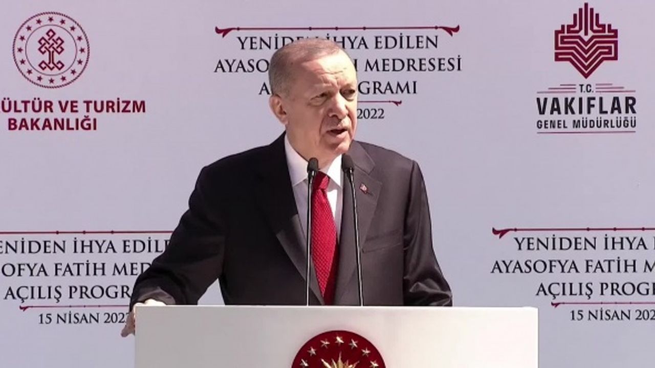 Erdoğan: Bizans Hayranı Zihniyet binlerce Yıllık Kültür Hazinemizin Kıymetini Bilemedi