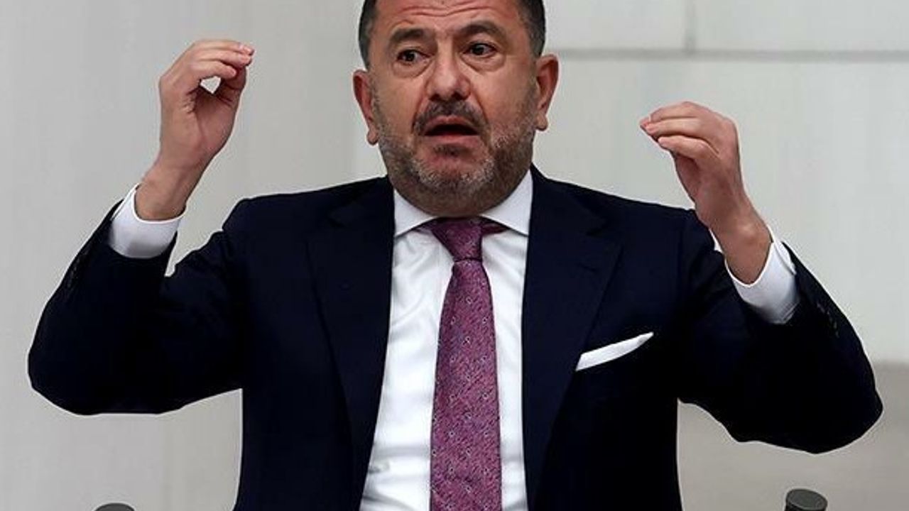 Veli Ağbaba, Danıştay'ın "Gri Pasaport" Kararını Değerlendirdi