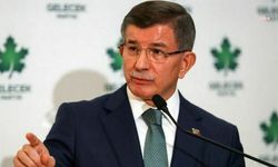 Davutoğlu'ndan öğretmenlerin protestosuna polisin sert müdahalesine sert tepki