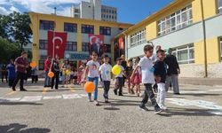 Okul öncesi ile birinci sınıf öğrencileri uyum eğitimlerine başladı