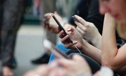 TÜRKİYE’DE 55 MİLYONUN ÜZERİNDE AKILLI TELEFON KULLANICISI VAR