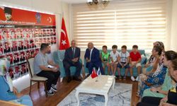 Vali Erol, şehit ailelerimiz ve gazilerimizi ziyaret etti