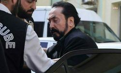 Adnan Oktar'ın 'güncel yapılanma' davasında Oktar hariç tüm sanıklar tahliye edildi 