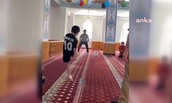 Çorum Amatör Spor Kulüpleri Federasyonu Başkanı Ferhat Arıcı, camide çocuklarla futbol oynadı