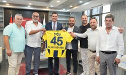 Fenerbahçe Taraftar Derneklerinden Başkan Zeyrek’e ziyaret