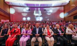 CHP Lideri Özel'den, 15. Olağan Kadın Kolları Kurultayı sonuçlarına ilişkin açıklama 