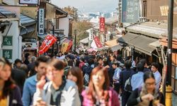 Japonya’dan Selfie Çeken Turistlere Sıkı Denetim!