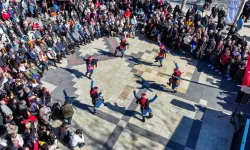 Denizli’de nevruz ateşi yandı