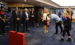 İzmir’de turizm işletmeleri afet güvenliği için bir araya geldi
