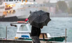 Meteoroloji'den sağanak, fırtına ve toz uyarısı