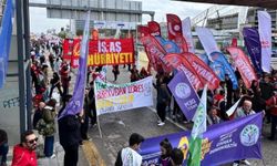 Ankara'da 1 Mayıs kutlamaları için yurttaşlar toplanmaya başladı!