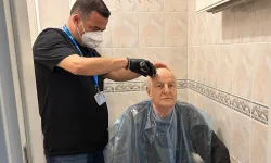 İstanbul Bakırköy'de bayramlık tıraş etti
