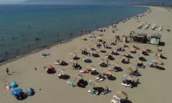 İzmir'de Pamucak Sahili sezona hazır