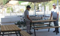 Antalya’da okullara ve mahallelere bank ve piknik masası desteği