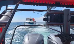 Kınalıada açıklarında makine arızalı tekne kurtarıldı