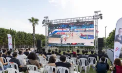 Mersin’de Büyükşehir’le milli maç coşkusu