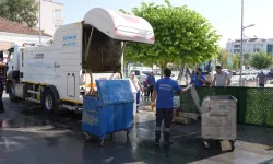 Muğla Dalaman’da çöp konteynerleri yerinde yıkandı