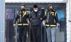 Annesini öldürdü, "İçimdeki şeytan 'öldür' dedi