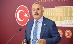 İYİ'li Yaşar Milli Eğitim Bakanlığı'nın Hata Yaptığını Kabul Ettiğini Duyurdu!