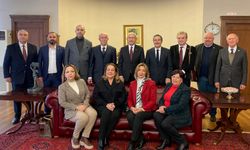 Tepebaşı Belediyesi Başkanı Ataç, CHP Genel Başkanı Kılıçdaroğlu'nu Ziyaret Etti