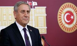 CHP'li Kaya'dan Kadın Milletvekili, Vali, Kaymakam, Belediye ve Muhtarlara Hediye