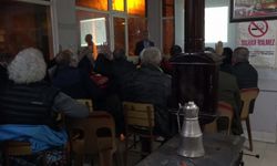 İzmir'de Köylülerden Zeytinliklerin Madenciliğe Açılmasına Tepki!