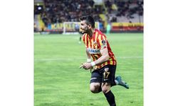 Emrah Başsan'dan gol performansı