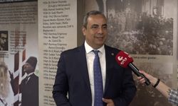 CHP Bursa İl Başkanlığı Yaklaşık 3 Bin Fotoğraf Gazete Kupürü İle 100 Yıllık Anı Duvarı Paylaştı
