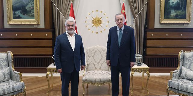 Cumhurbaşkanı Erdoğan, HÜDAPAR Genel Başkanı Yapıcıoğlu'nu kabul etti