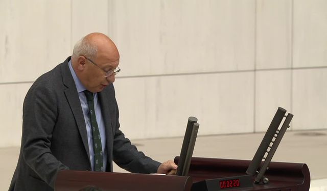 UTKU ÇAKIRÖZER: "DIŞİŞLERİ BAKANI FİDAN HANGİ HAK, HUKUK VE YETKİYLE YÜCE MECLİSİMİZİN İRADESİNE İPOTEK KOYMAYA KALKIYOR” 