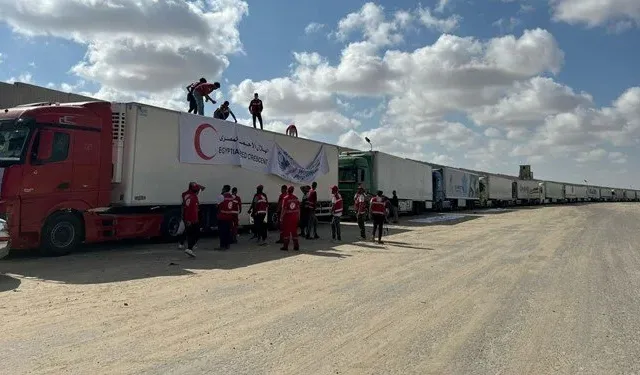 GAZZE'YE İNSANİ YARDIM TAŞIYAN 102 TIR DAHA ULAŞTI