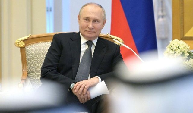 Putin 2024 Seçimlerinde Yeniden Aday!