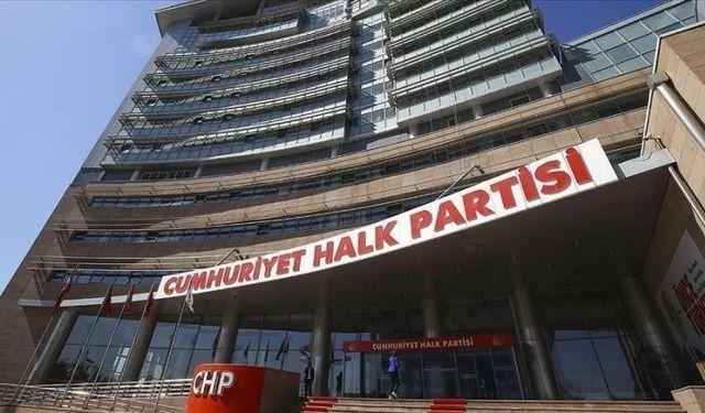 CHP Genel Başkan Yardımcısı İstifa Etti!