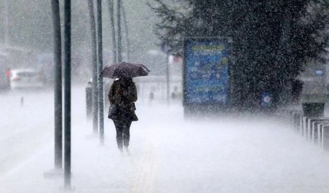 Meteoroloji'den İstanbul İçin Sağanak Uyarısı!