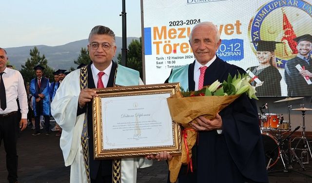 Nafi Güral'a fahri doktora