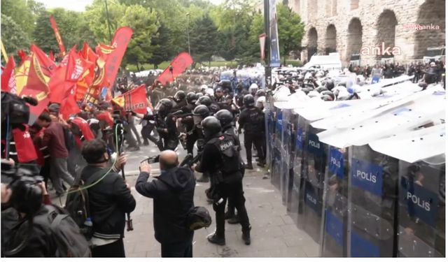 1 Mayıs'ta Taksim'e çıkmak istedikleri için haklarında dava açılan 25 tutuklu tahliye edildi 