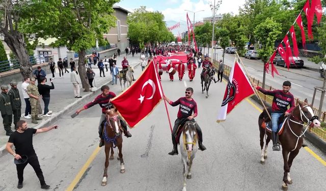 Atatürk'ün Erzurum'a gelişinin 105. yıl dönümü törenlerle kutlandı