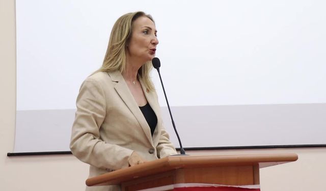 CHP Kadın Kolları Genel Başkanı Aylin Nazlıaka: “Cumhuriyet, Atatürk düşmanları kadınların haklarını gasbetmeye devam ediyor"