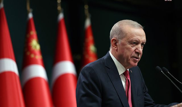 Cumhurbaşkanı Erdoğan, İran Cumhurbaşkanı Mesud Pezeşkiyan ile görüştü